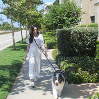 Ember Black Convertible Hands Free Cloud Dog Leah With Heavy Duty Twist Lock Clip