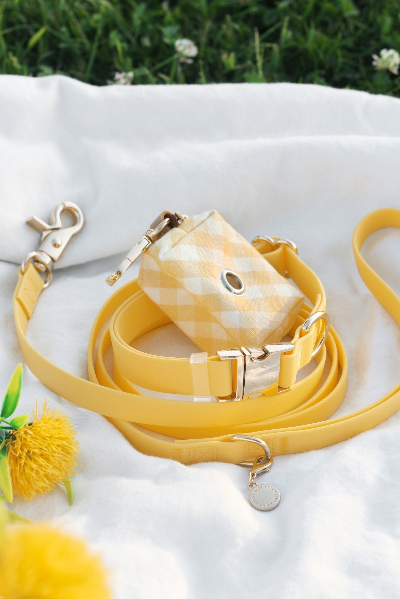 Dandelion Yellow Waterproof Cloud Dog Leash - SUNNY TAILS