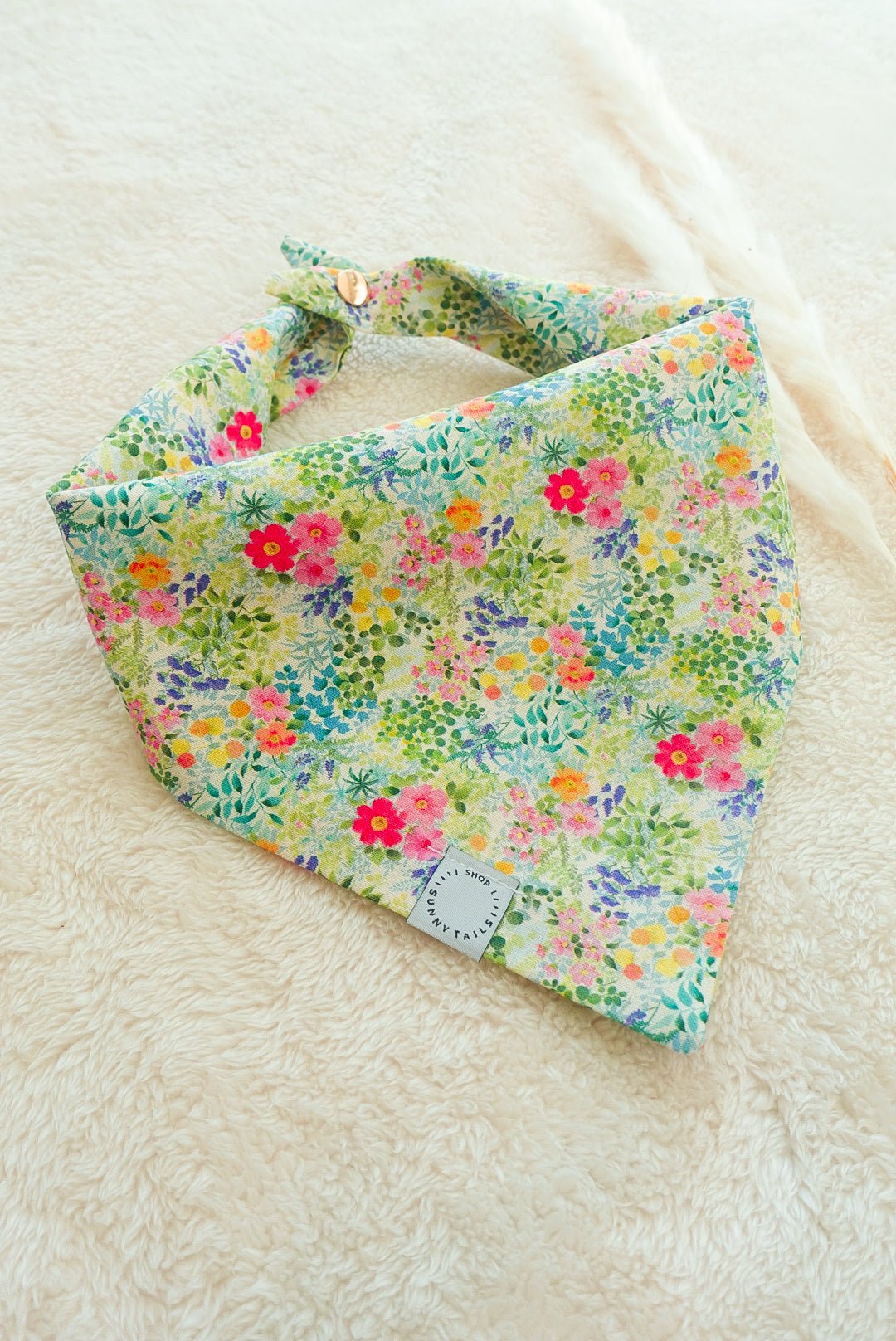 Flower Fields Dog Bandana - SUNNY TAILS