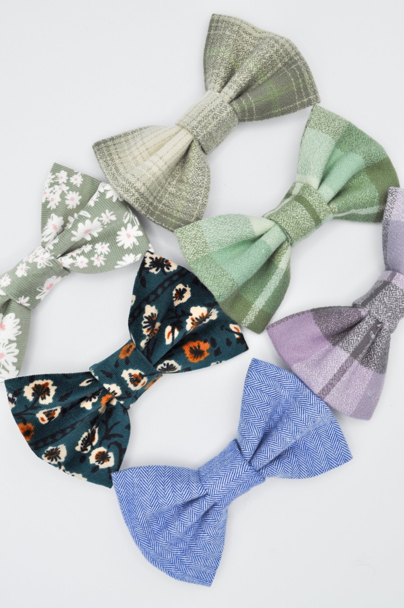 Corduroy Floral Dog Bow Tie - SUNNY TAILS