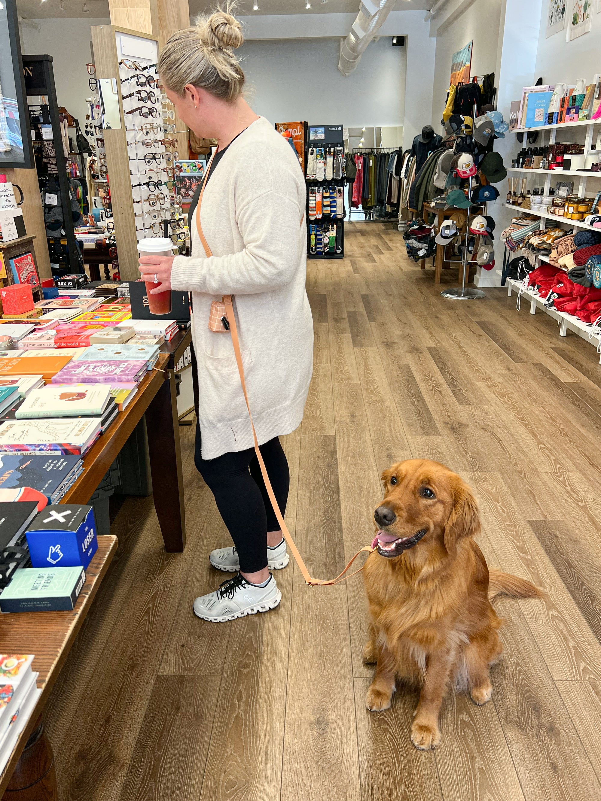 Chai Brown Wide 4-in-1 Convertible Hands Free Cloud Dog Leash