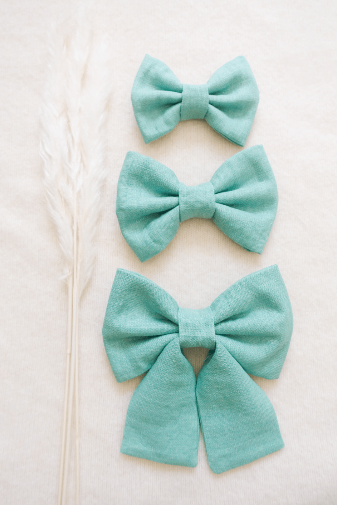 Matcha Sage Green Linen Dog Sailor Bow - SUNNY TAILS